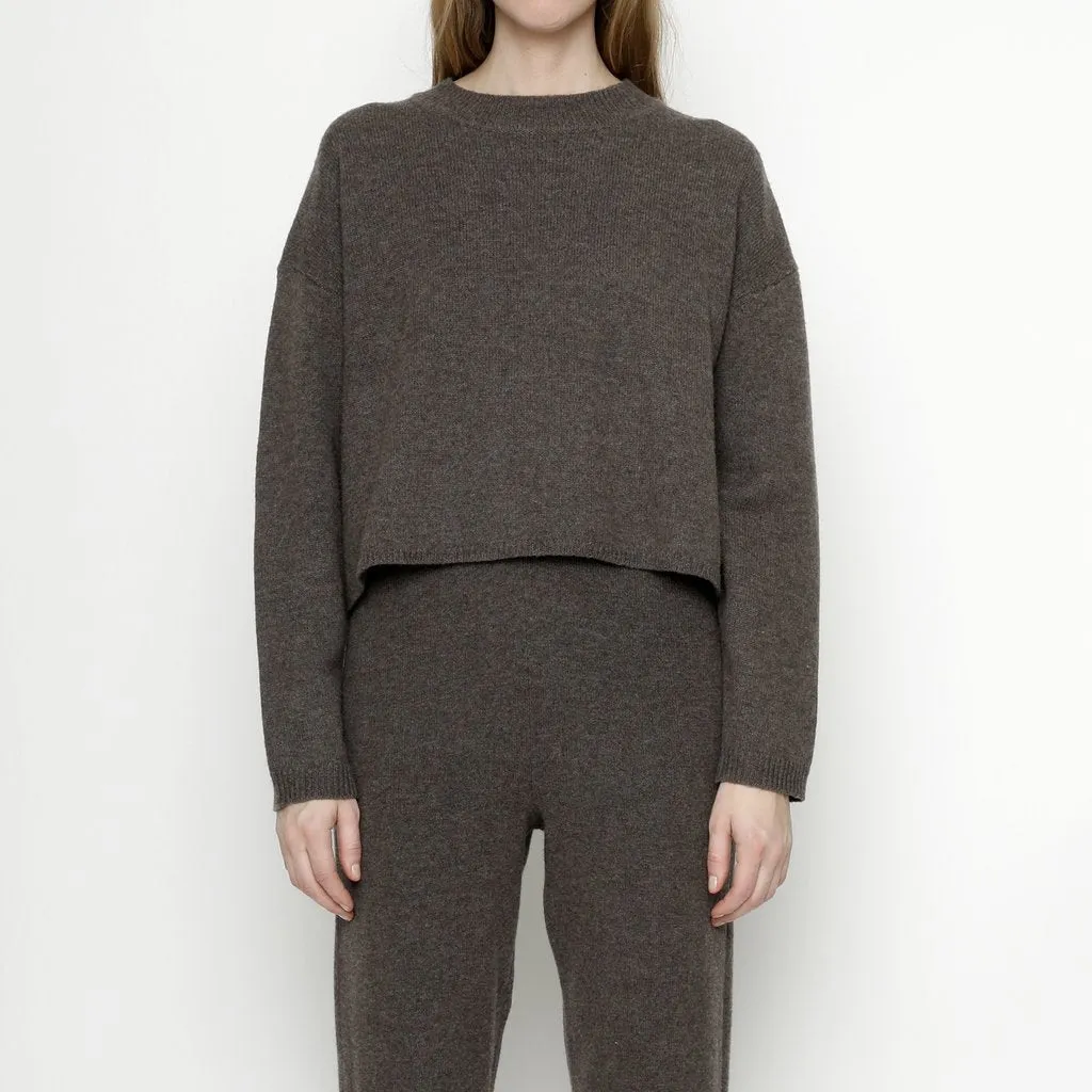 7115 by Szeki Relaxed Mock-Neck Merino Umber Sweater