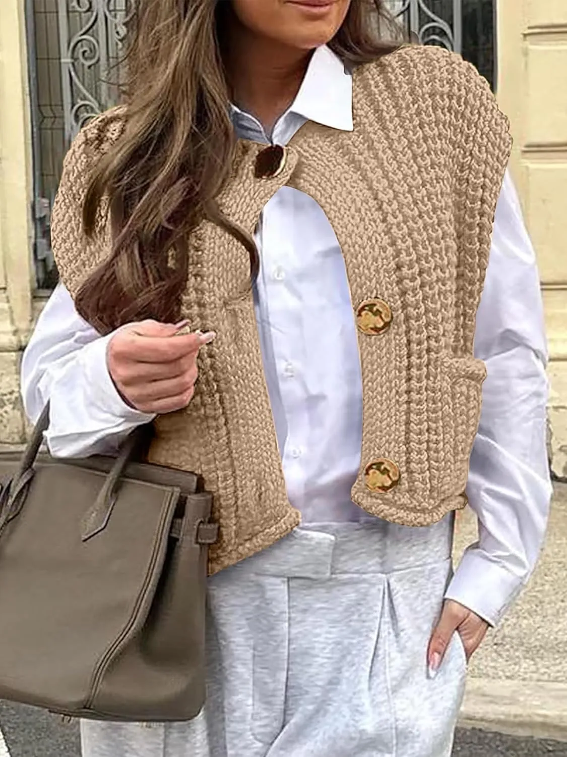 ANRABESS Women Chunky Knit Sweater Vest Button Down Casual Sleeveless Cardigan with Pockets Spring Trendy Outfits 2025