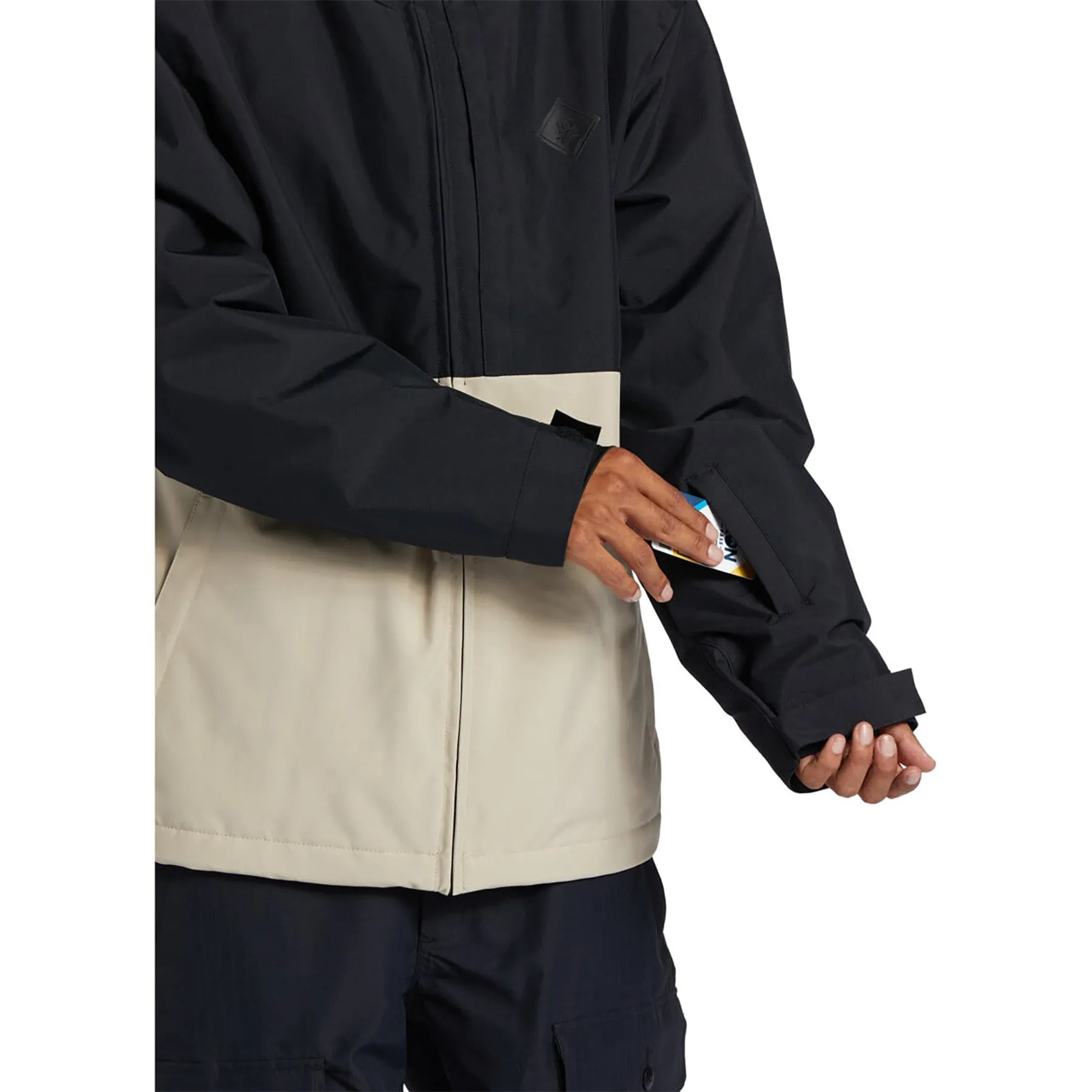 DC Basis Jacket 2024