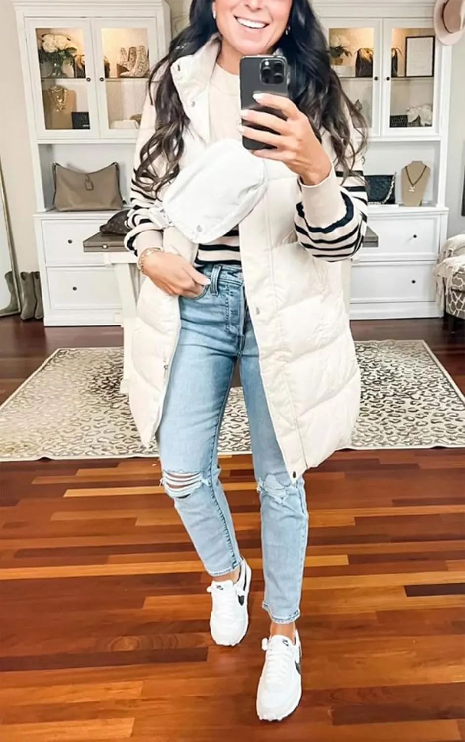 Gihuo Women's Long Puffer Vest Winter Quilted Hooded Sleeveless Zip Up Long Jacket Vest Gilet