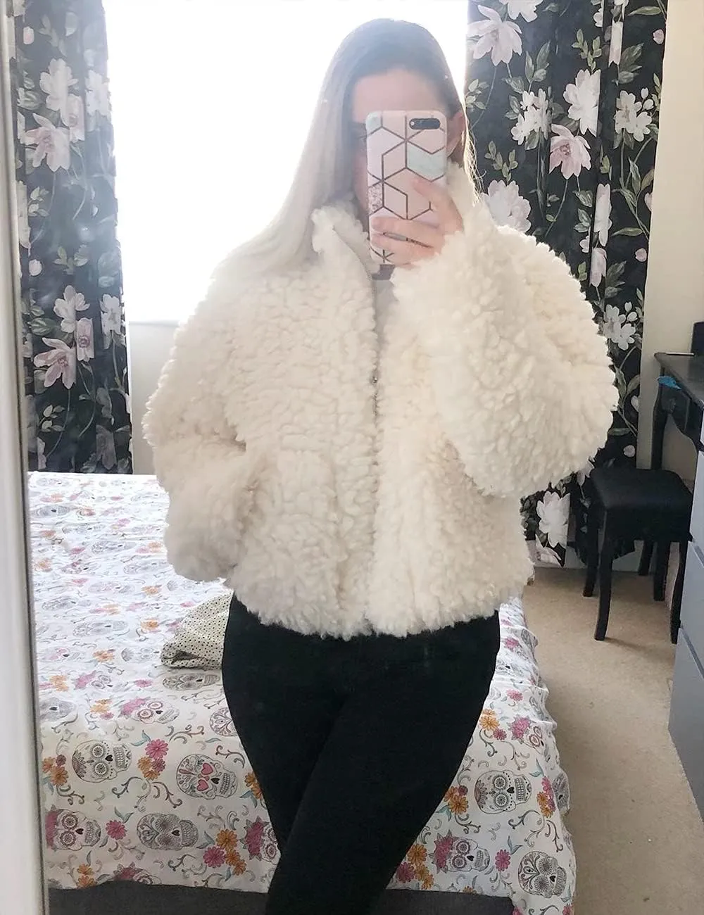 Oversized Fur Coat Long Sleeve Boucle Zip Up Snug Shearling Teddy Faux Fur Jacket with Pockets for Women